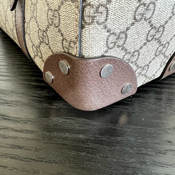 Authentic Gucci GG Supreme Tote Bag. - Picture 8 of 16